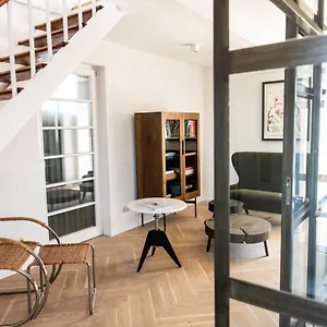 Brands Loft *