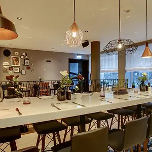 Vienna House Easy By Wyndham Hotel Hamburgo