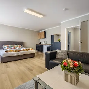 Apartment Kleine Huette In St Pauli *