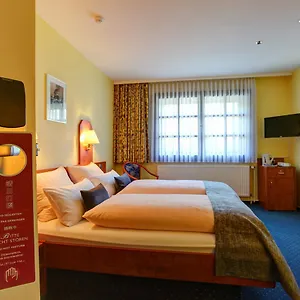 Elbinsel Free Parking 3*