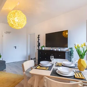 Modern For 6 Close To The Schanzenviertel - Unit 1