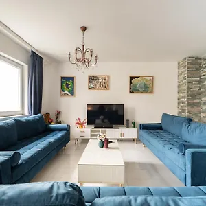 Ad Tonndorf Apartment