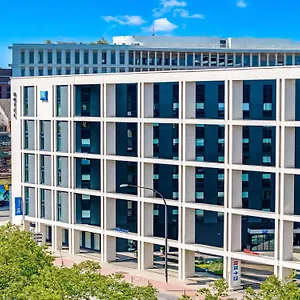 Ibis Budget 2*
