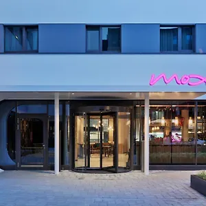 Moxy Altona Hotel