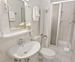 Hotel Aachener Hof 3*