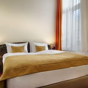 Hotel Novum Eleazar Center 4*