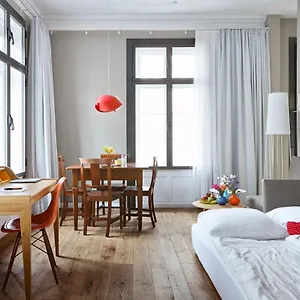 Wedina Serviced Aparthotel 4*