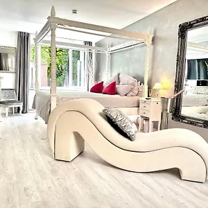 Jb Loft Apartment