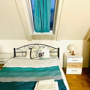 Convenient Rooftop Apartment