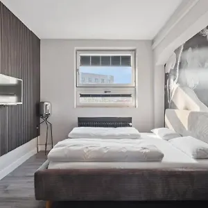 The 44 Apartment