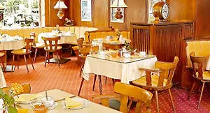 Pacific Hotel 2*