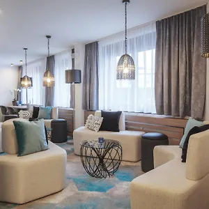 Hotel Garner Nord By Ihg 3*