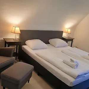 Hotel Excellent