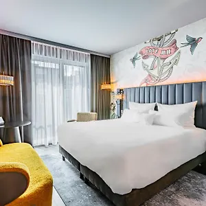 Nyx By Leonardo Hotel 4*