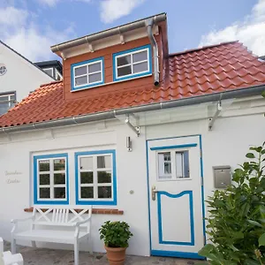 Luetthues Blankenese * Hamburg